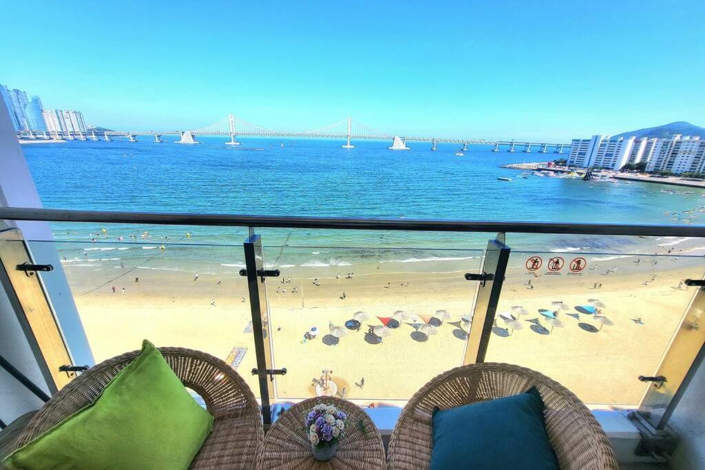 Gwangan-Ri Grand Terrace Ocean View Διαμέρισμα Μπουσάν Εξωτερικό φωτογραφία