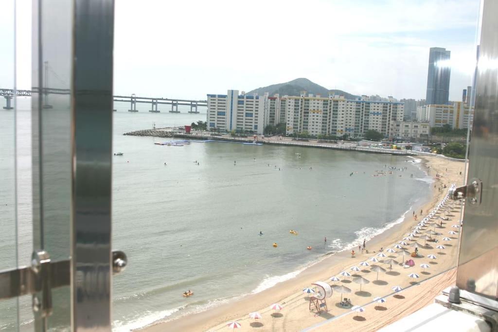 Gwangan-Ri Grand Terrace Ocean View Διαμέρισμα Μπουσάν Εξωτερικό φωτογραφία